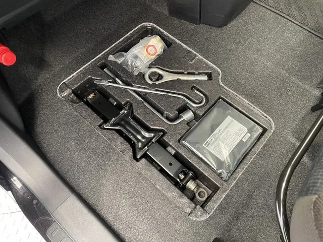 トール（ダイハツ）の車両写真