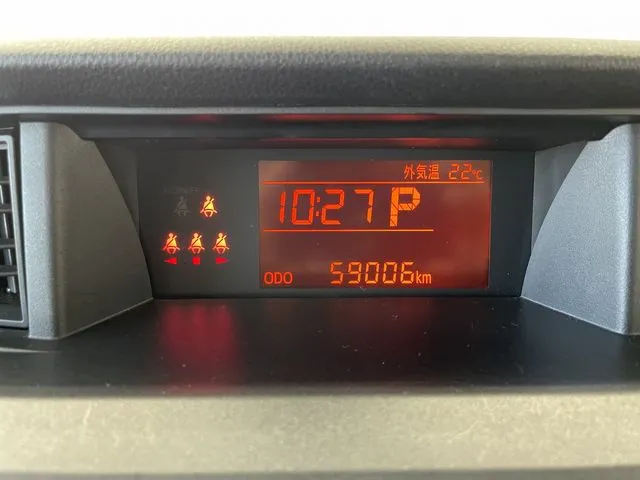 トール（ダイハツ）の車両写真