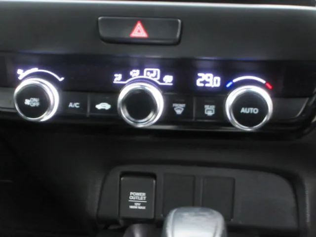 フィット e:HEV(ホンダ)の車両写真