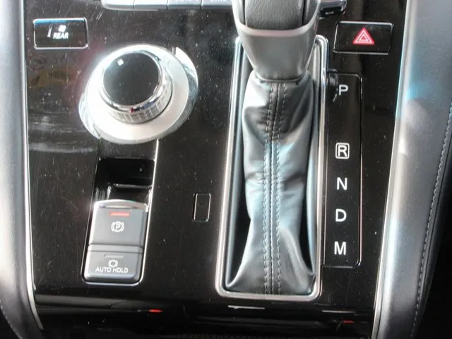 デリカ D:5 4WD(ミツビシ)の車両写真