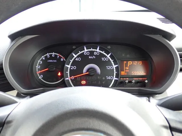 ムーヴ（ダイハツ）の車両写真