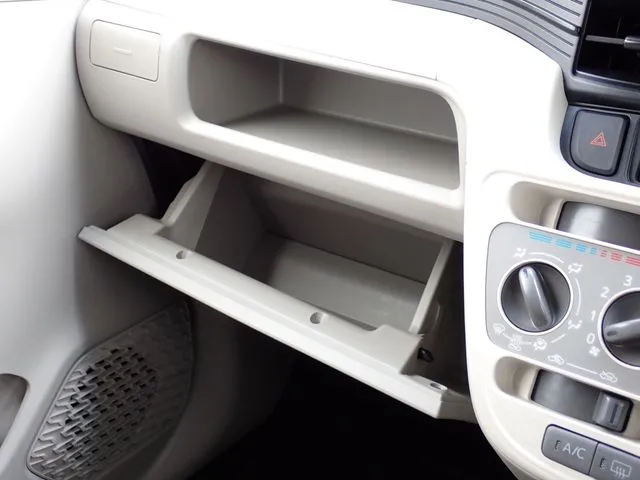 ムーヴ（ダイハツ）の車両写真