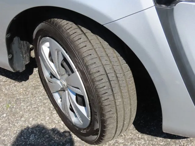 シエンタ(トヨタ)の車両写真