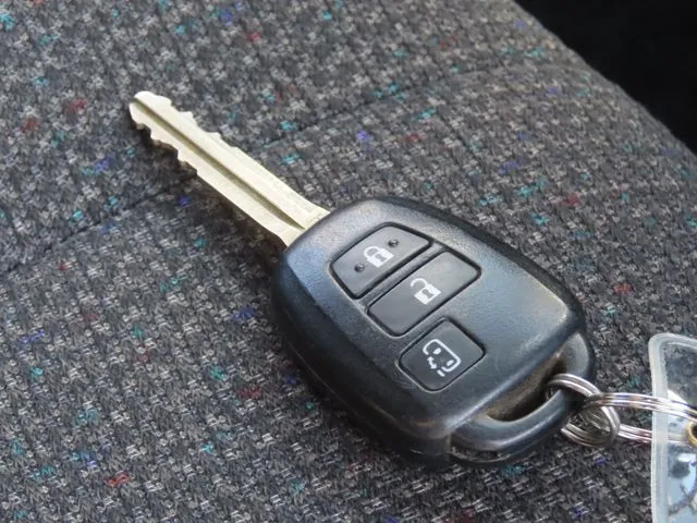 シエンタ(トヨタ)の車両写真