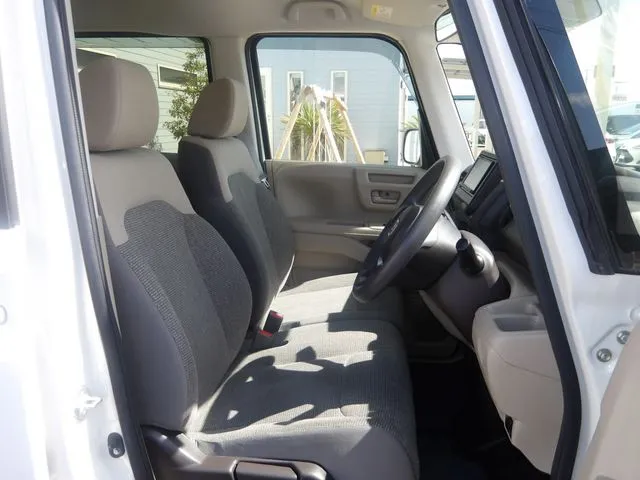 ホンダ　Ｎ　ＢＯＸ