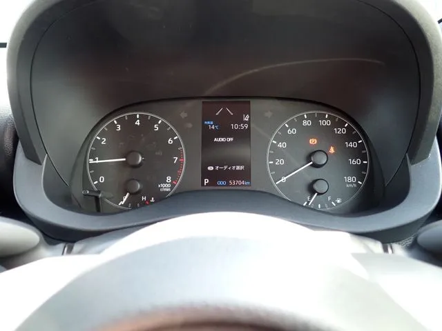 ヤリス(トヨタ)の車両写真