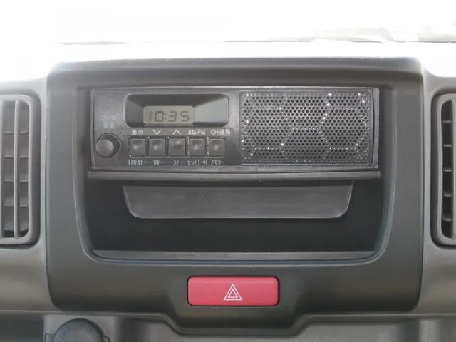 エブリイバン（スズキ）の車両写真