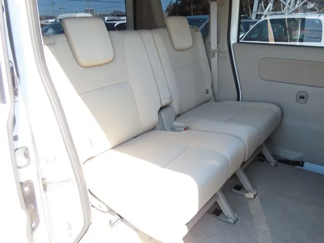 エブリイワゴン 4WD(スズキ)の車両写真