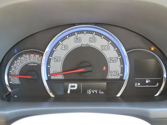 エブリイワゴン 4WD(スズキ)の車両写真