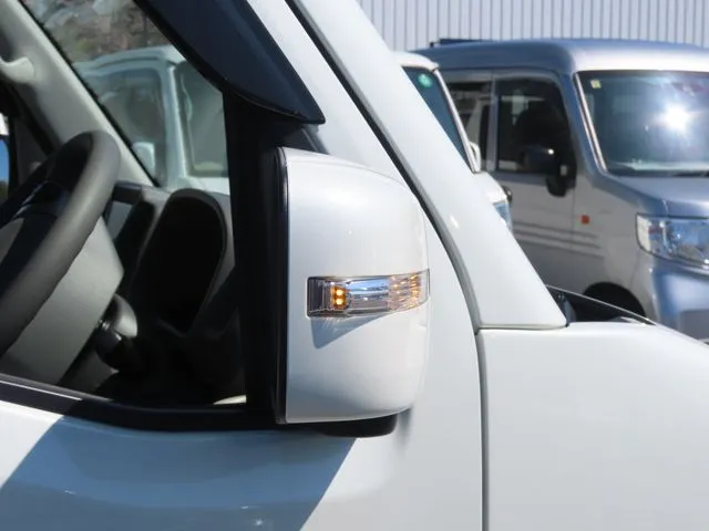 エブリイワゴン 4WD(スズキ)の車両写真