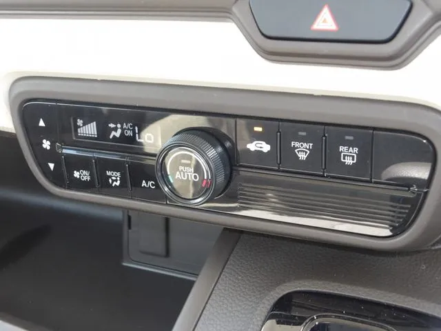 ホンダ　Ｎ　ＢＯＸ