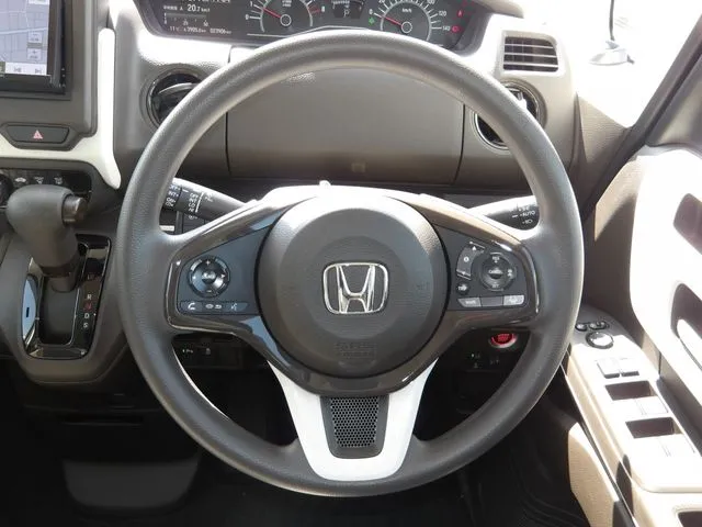 ホンダ　Ｎ　ＢＯＸ