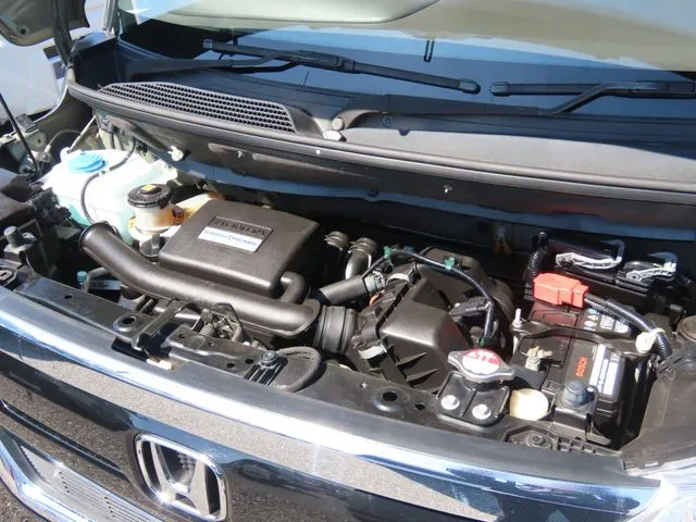 N BOX(ホンダ)の車両写真