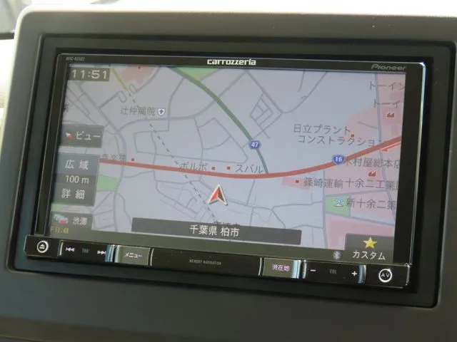 N BOX(ホンダ)の車両写真