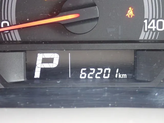 エブリイバン（スズキ）の車両写真