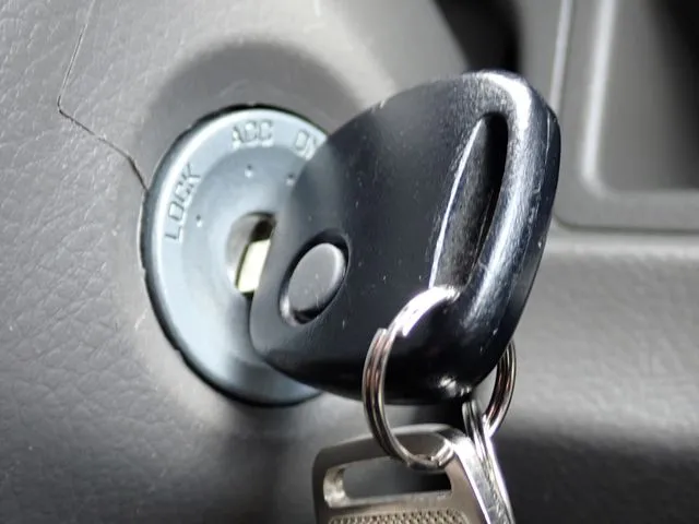 エブリイバン（スズキ）の車両写真