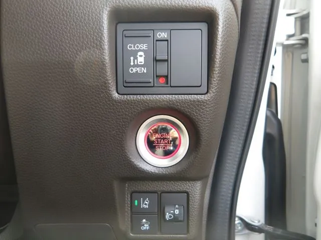 ホンダ　Ｎ　ＢＯＸ