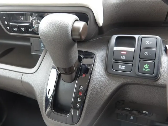 ホンダ　Ｎ　ＢＯＸ