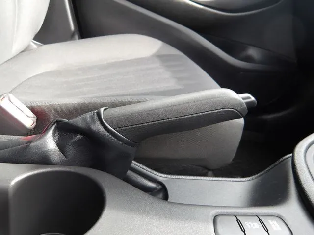 ヤリス（トヨタ）の車両写真