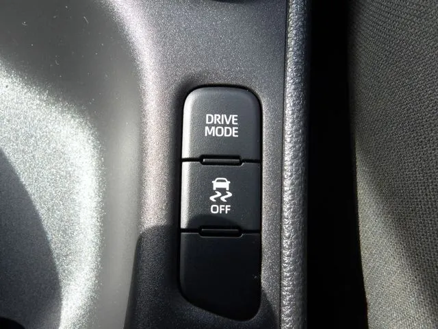 ヤリス（トヨタ）の車両写真