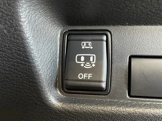 デリカ　ミニ（ミツビシ）の車両写真