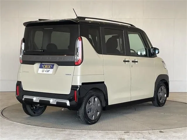 デリカ　ミニ（ミツビシ）の車両写真