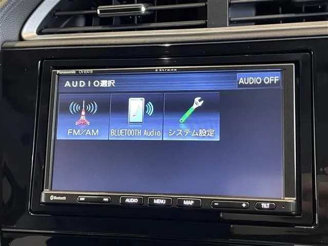 シャトル ハイブリッド(ホンダ)の車両写真