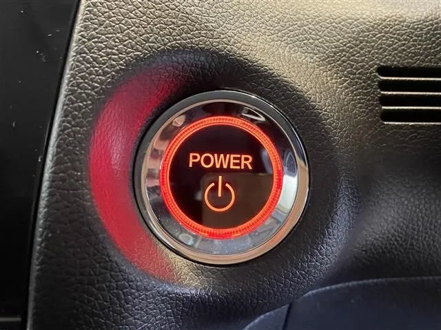 シャトル ハイブリッド(ホンダ)の車両写真