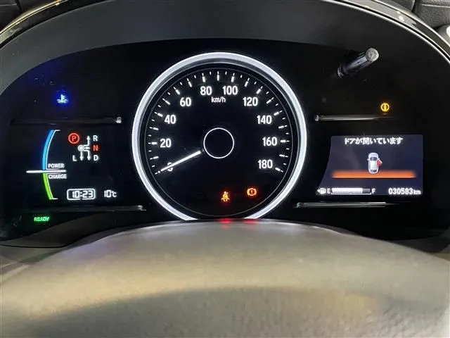 シャトル ハイブリッド(ホンダ)の車両写真