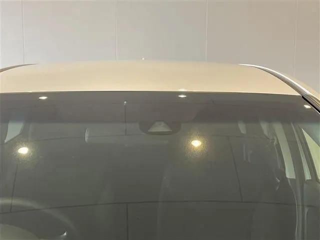 シャトル ハイブリッド(ホンダ)の車両写真