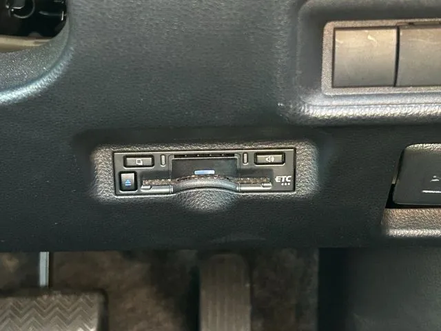 シエンタ（トヨタ）の車両写真