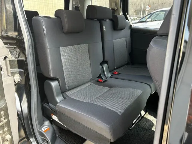 シエンタ（トヨタ）の車両写真