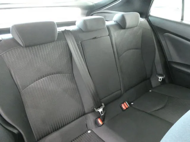 プリウス(トヨタ)の車両写真