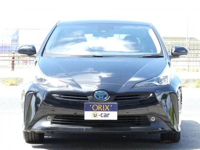 プリウス(トヨタ)の車両写真