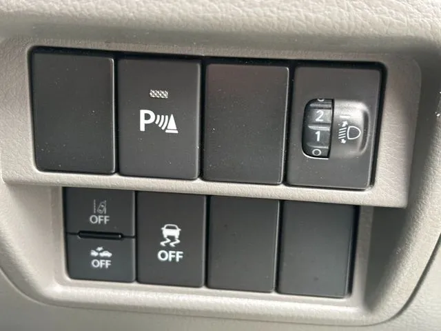 ＮＶ１００クリッパー（ニッサン）の車両写真