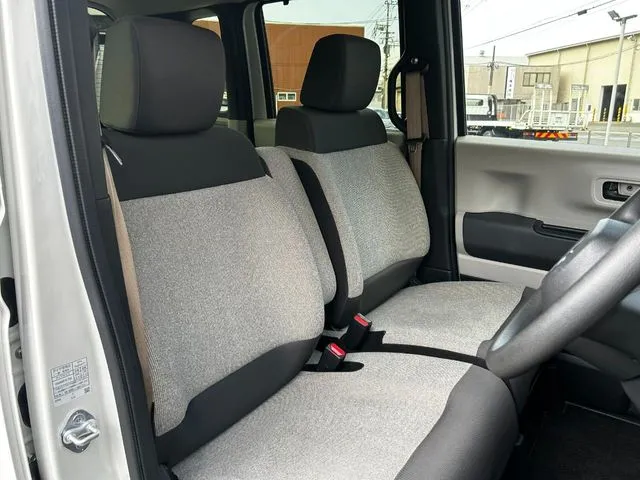 Ｎ　ＢＯＸ（ホンダ）の車両写真