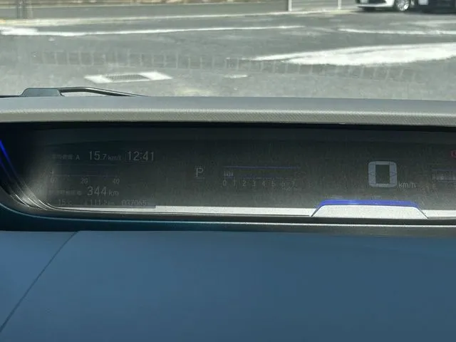 フリード（ホンダ）の車両写真