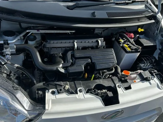 ミラ　イース（ダイハツ）の車両写真