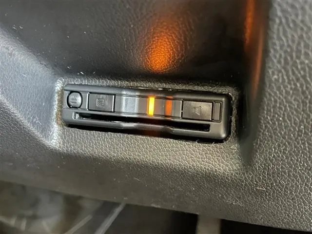 シャトル ハイブリッド(ホンダ)の車両写真