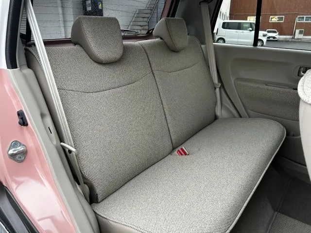 アルト ラパン(スズキ)の車両写真