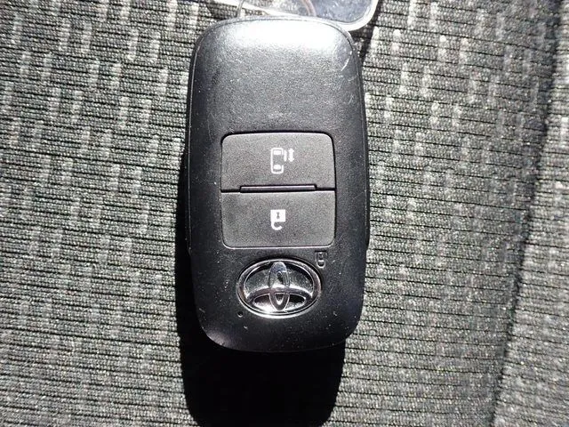 ルーミー（トヨタ）の車両写真