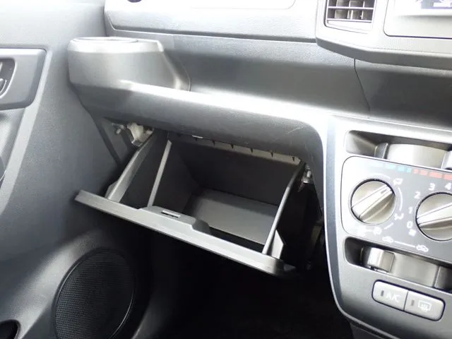 ミラ イース(ダイハツ)の車両写真