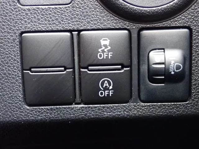 ミラ イース(ダイハツ)の車両写真