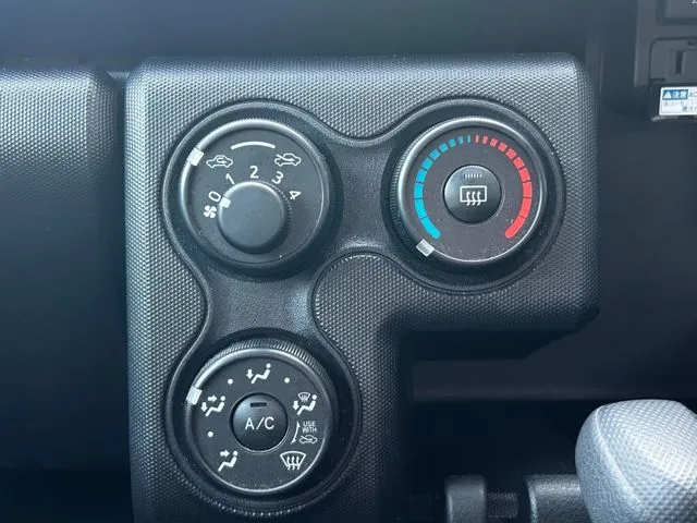 プロボックスバン 2WD(トヨタ)の車両写真