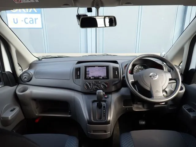 NV200バネットバン(ニッサン)の車両写真