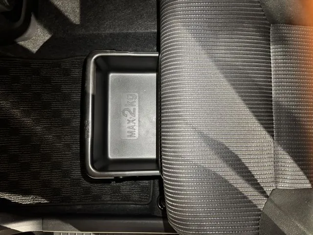 ムーヴ　カスタム（ダイハツ）の車両写真