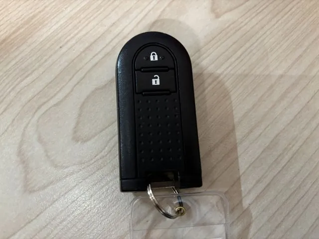 ムーヴ　カスタム（ダイハツ）の車両写真