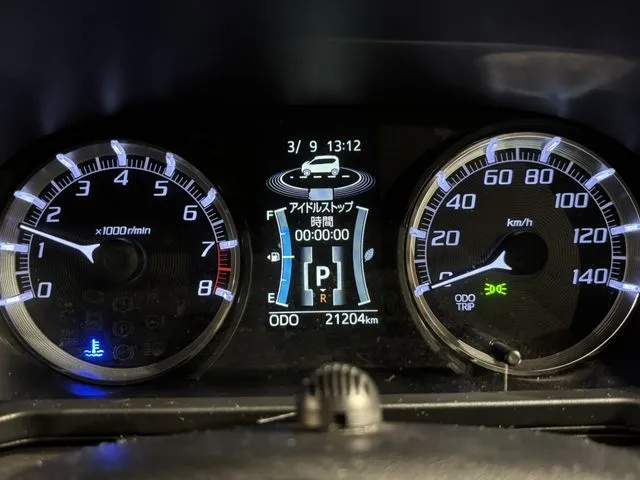 ムーヴ　カスタム（ダイハツ）の車両写真