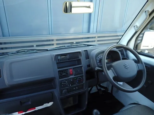 キャリイトラック　４ＷＤ（スズキ）の車両写真