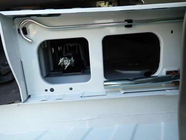 エブリイバン（スズキ）の車両写真